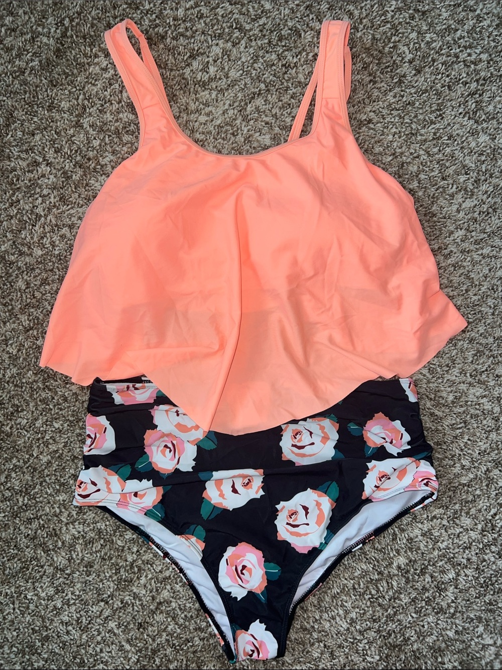 NWOT Peach Flounce Tankini Top with Black Rose High-Waist Bottoms Size Large